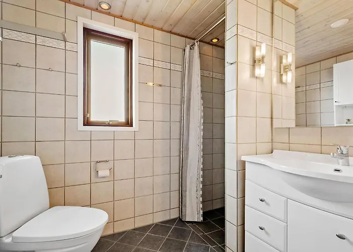 Holiday home 3 Bedroom Awesome In