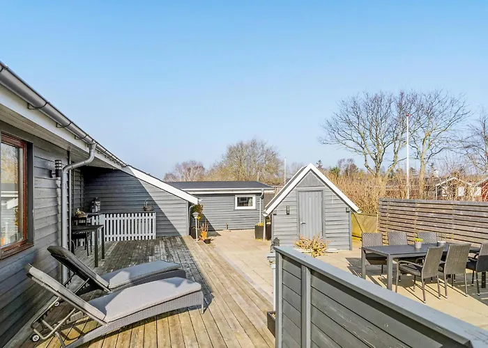 3 Bedroom Awesome In Haderslev